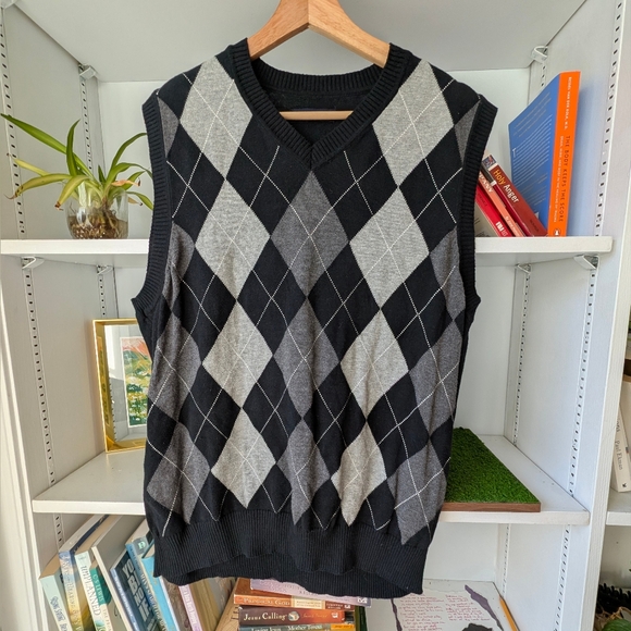 Club Room Jackets & Blazers - Knit Sweater Vest Argyle Club Room Black and Grey Academia Teacher Size Medium